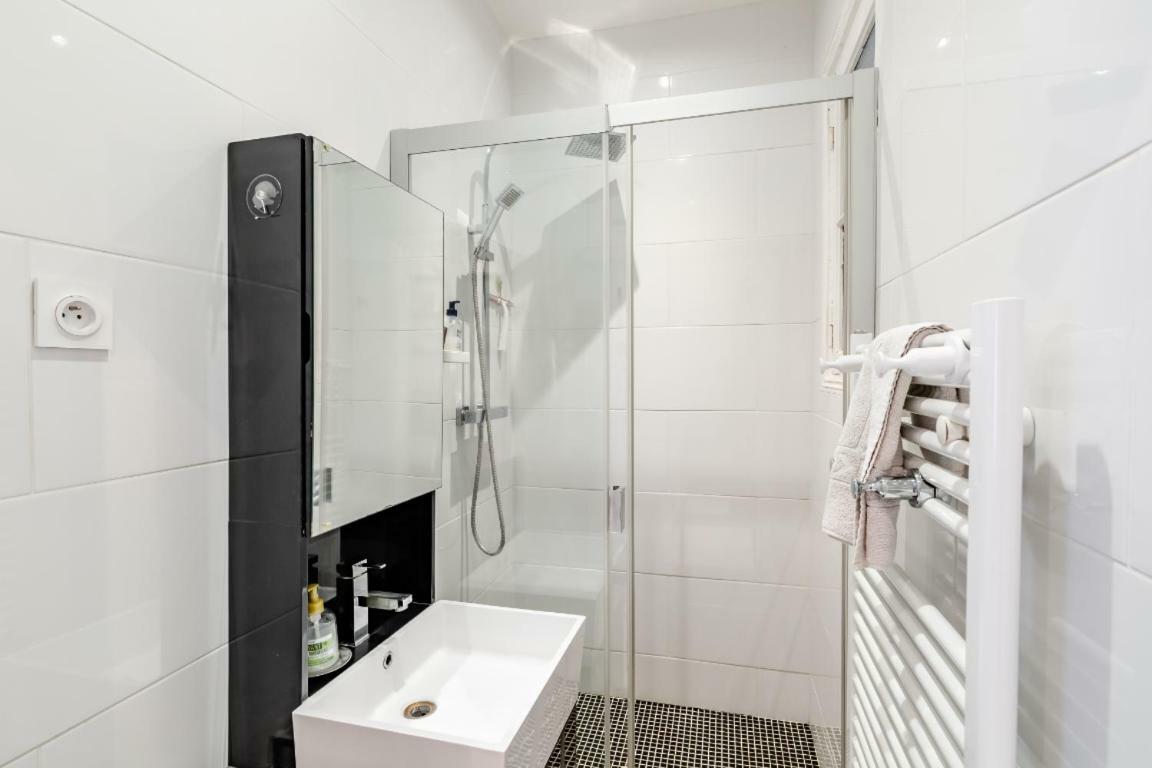 Apartment La Joliette- Spacieux Et Lumineux, 4 Couchages Marseille
