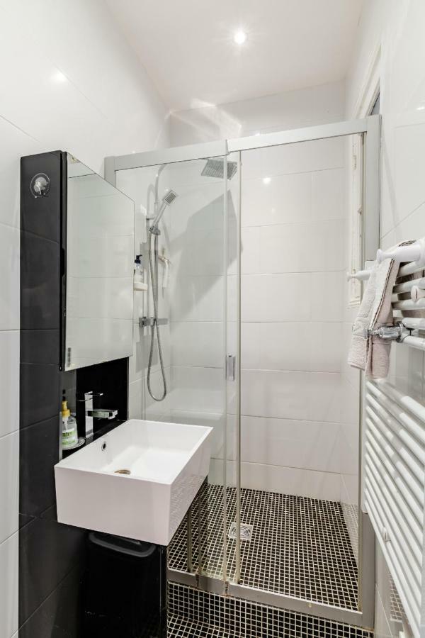 Apartment La Joliette- Spacieux Et Lumineux, 4 Couchages Marseille